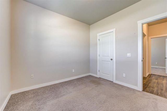 15944 Spur Circle, Mcloud, OK 74851