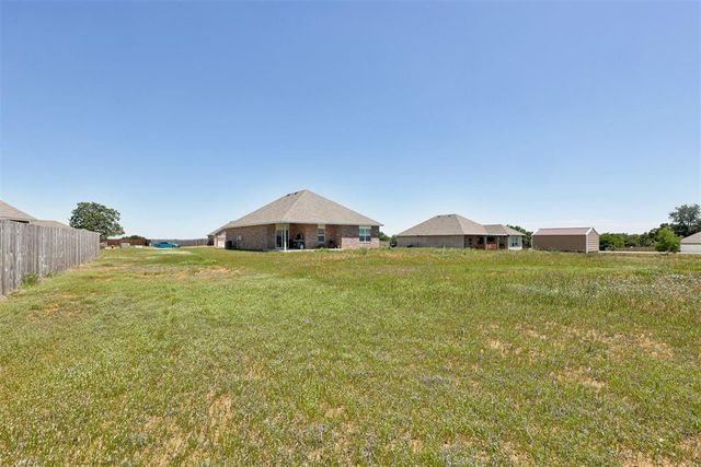 15944 Spur Circle, Mcloud, OK 74851