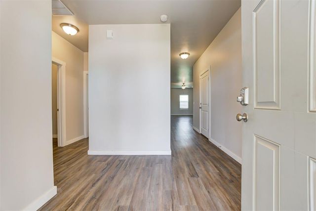 15944 Spur Circle, Mcloud, OK 74851