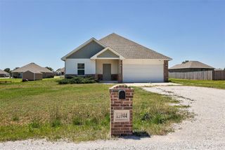 15944 Spur Circle, Mcloud, OK 74851
