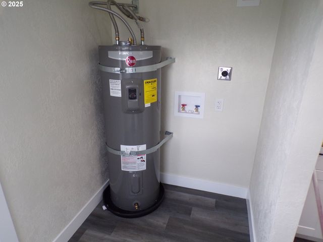 1925 LIBERTY St, Salem, OR 97317