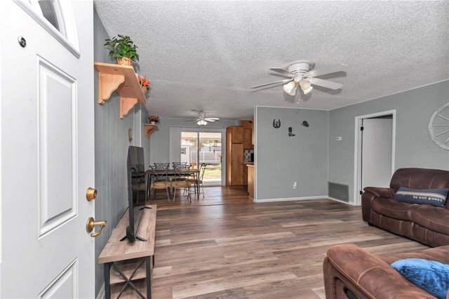 6306 NW 61ST LANE, Ocala, FL 34482