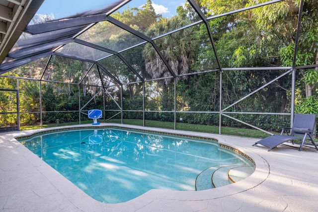 10264 Crosswind Road, Boca Raton, FL 33498