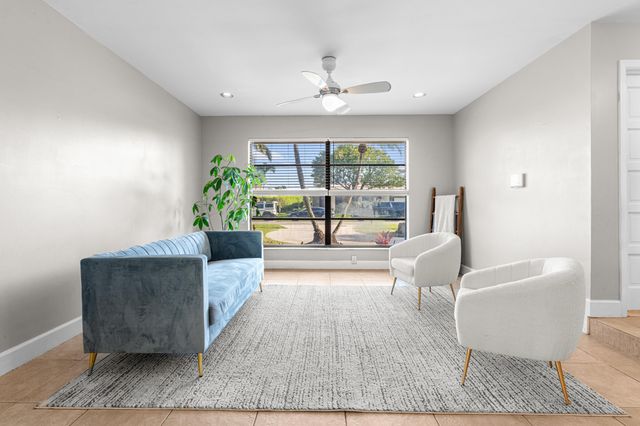 10264 Crosswind Road, Boca Raton, FL 33498