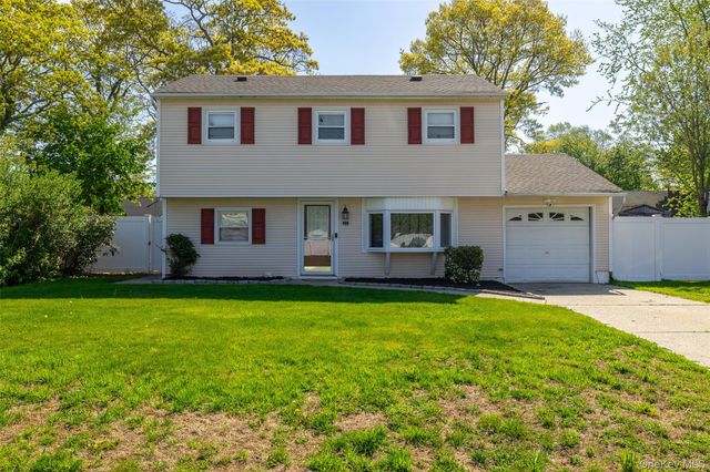 12 Ontario Street, Port Jefferson Station, NY 11776
