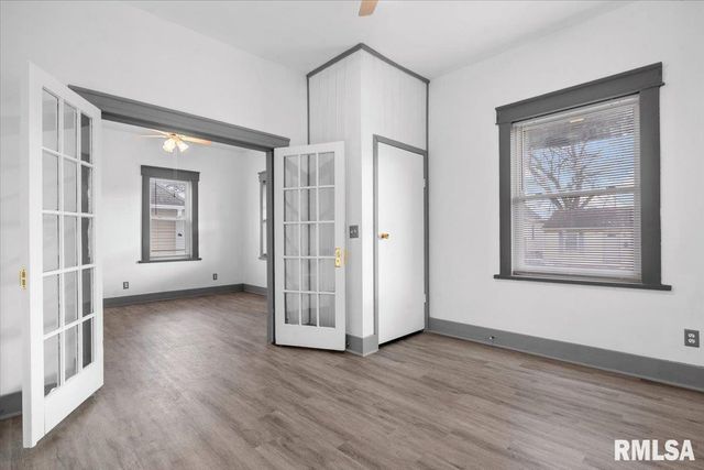 1617 Cummins Avenue, Springfield, IL 62702