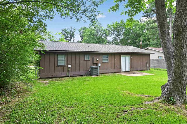 208 Hilda Street, Jacksonville, AR 72076