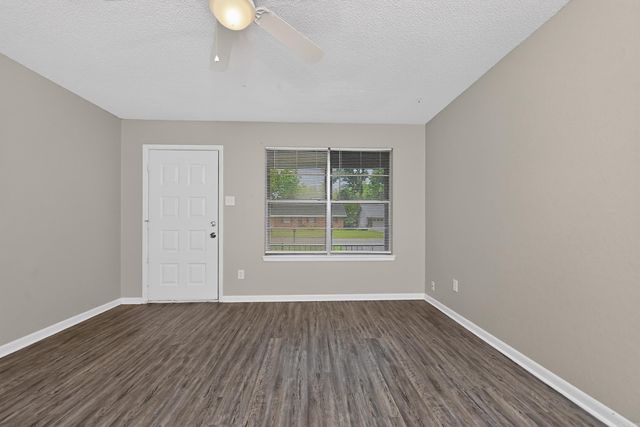 208 Hilda Street, Jacksonville, AR 72076