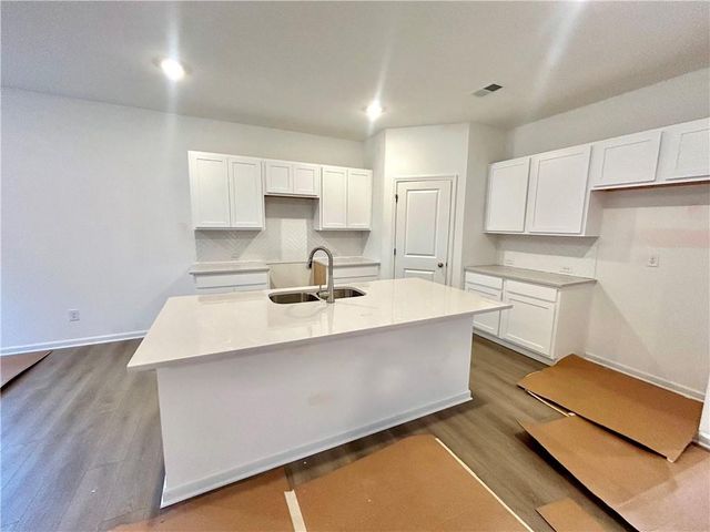 5376 Heron Bay Boulevard, Locust Grove, GA 30248