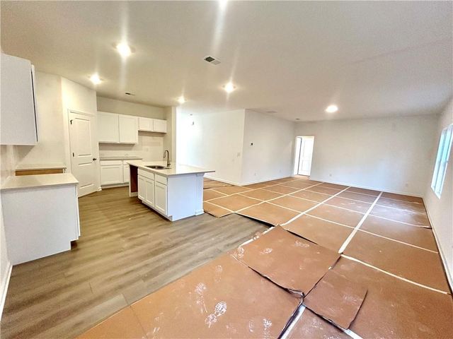 5376 Heron Bay Boulevard, Locust Grove, GA 30248