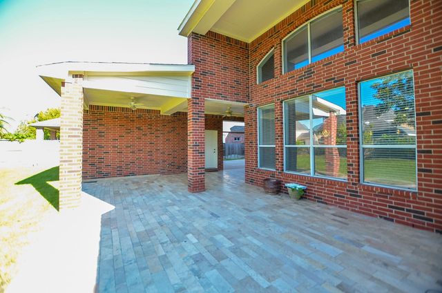 4315 Village Forest Drive, Sugar Land, TX 77479