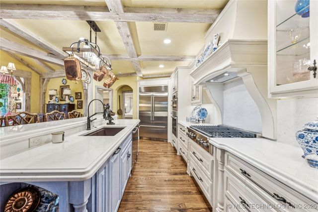 8406 S Nogales Avenue, Tulsa, OK 74132