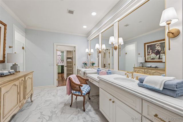 8406 S Nogales Avenue, Tulsa, OK 74132