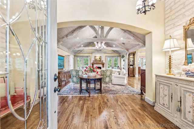 8406 S Nogales Avenue, Tulsa, OK 74132