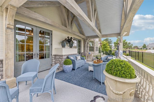 8406 S Nogales Avenue, Tulsa, OK 74132