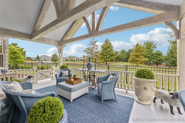 8406 S Nogales Avenue, Tulsa, OK 74132