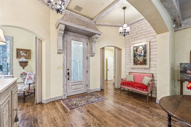 8406 S Nogales Avenue, Tulsa, OK 74132