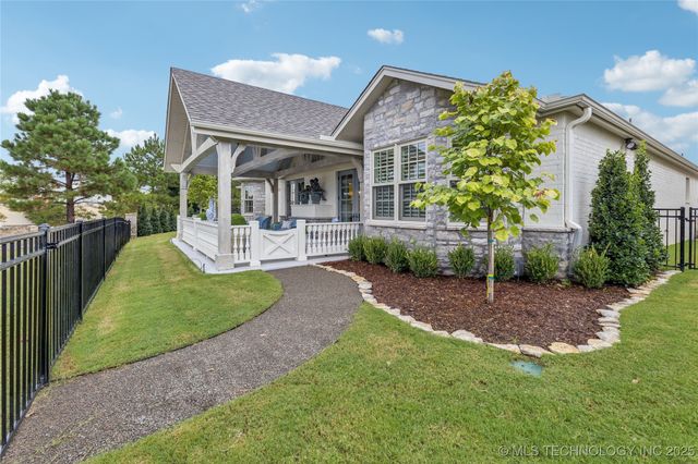 8406 S Nogales Avenue, Tulsa, OK 74132