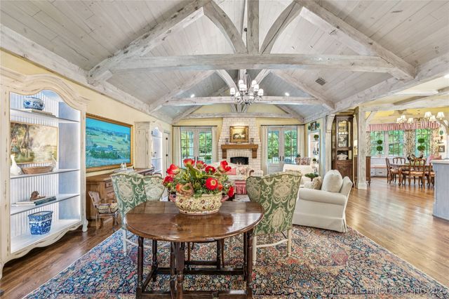 8406 S Nogales Avenue, Tulsa, OK 74132