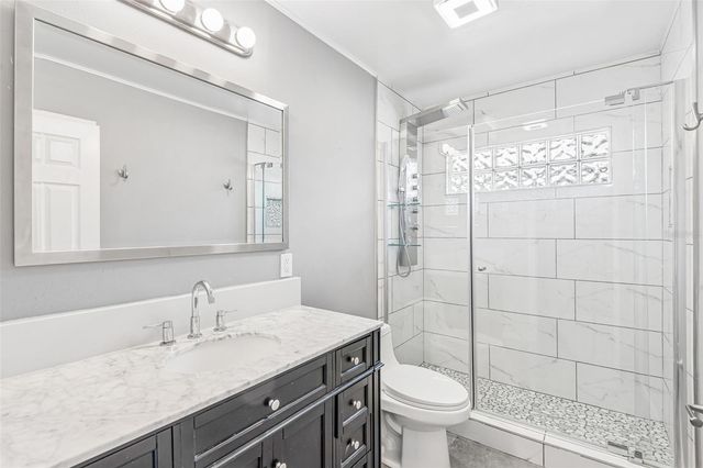 929 W BEACON AVENUE, Tampa, FL 33603