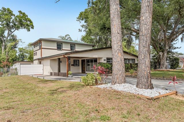 929 W BEACON AVENUE, Tampa, FL 33603