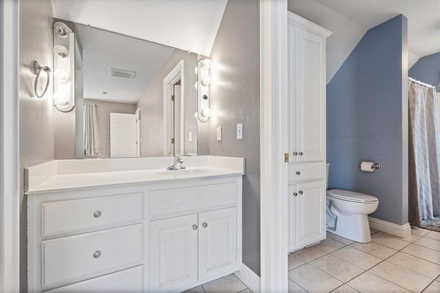 16893 Gum Springs Drive, Siloam Springs, AR 72761