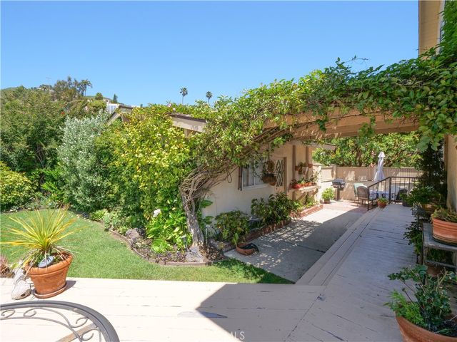 30915 Oceangrove Drive, Rancho Palos Verdes, CA 90275