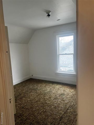 1411 5th Street, Muskegon, MI 49441