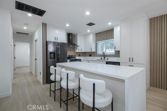 4177 Fair, North Hollywood (los Angeles), CA 91602