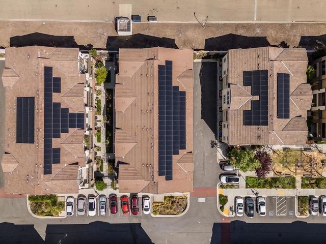 195 Carson Falls Common, Fremont, CA 94539