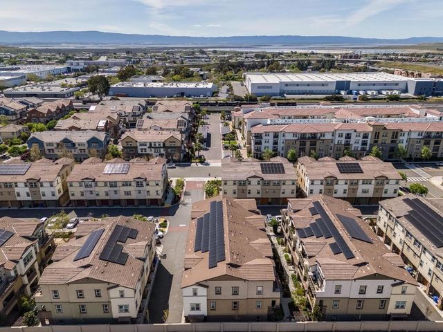 195 Carson Falls Common, Fremont, CA 94539