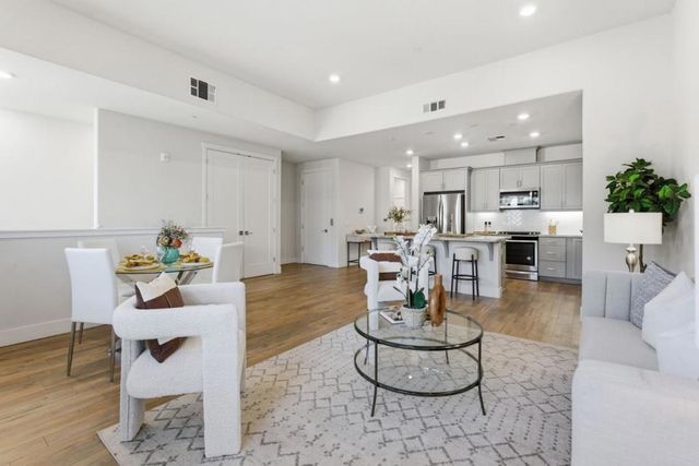 195 Carson Falls Common, Fremont, CA 94539