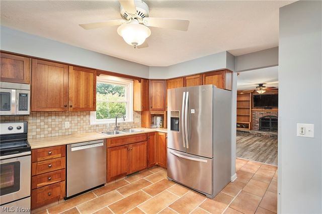 2513 Saint Francis Street, Akron, OH 44333