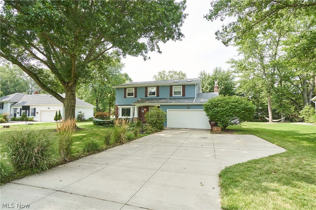 2513 Saint Francis Street, Akron, OH 44333