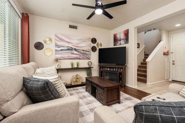 1794 N Merlan Lane, Clovis, CA 93619