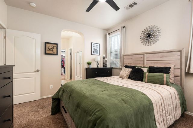 1794 N Merlan Lane, Clovis, CA 93619
