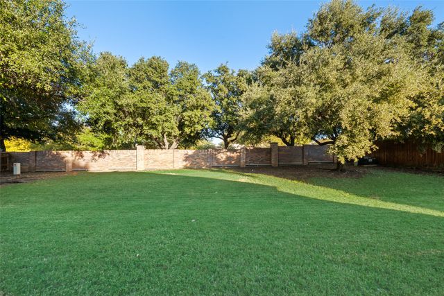 3904 Edna Valley Court, Flower Mound, TX 75022