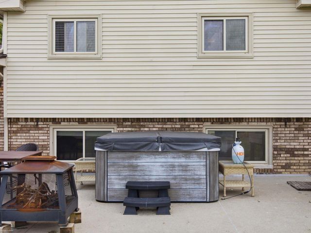 61111 Ray Center Road, Ray Twp, MI 48096