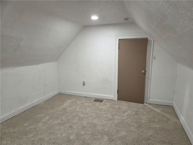 902 Gibson St, Elliott, PA 15220