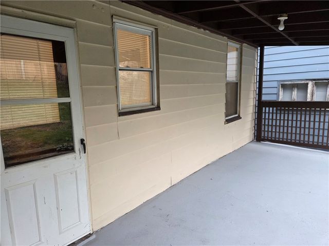 902 Gibson St, Elliott, PA 15220