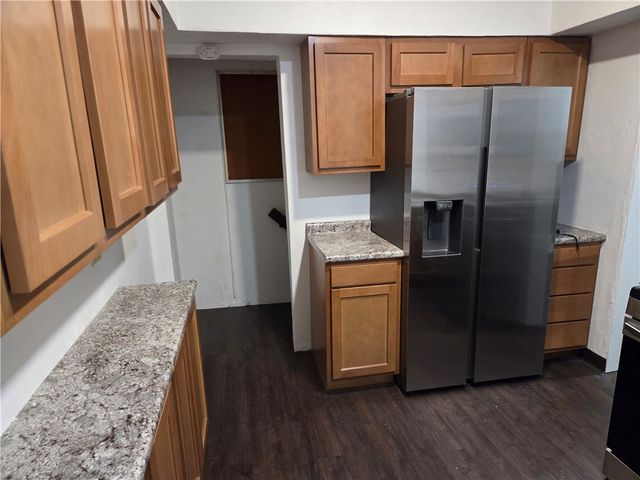 902 Gibson St, Elliott, PA 15220