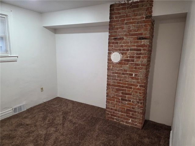 902 Gibson St, Elliott, PA 15220