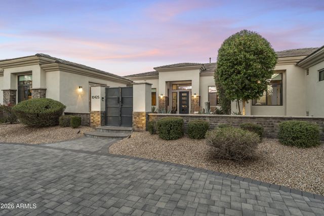 10425 N 37th Street, Phoenix, AZ 85028