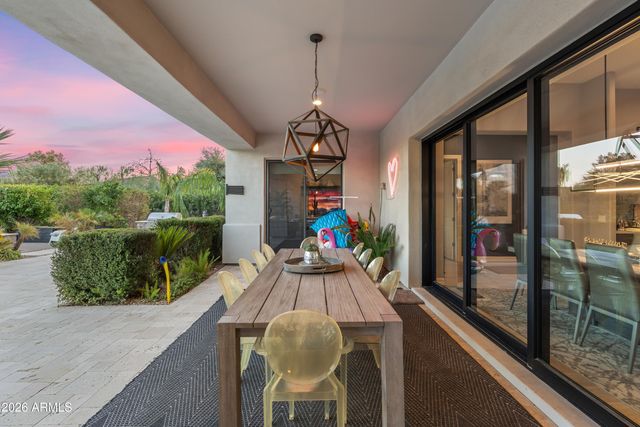 10425 N 37th Street, Phoenix, AZ 85028