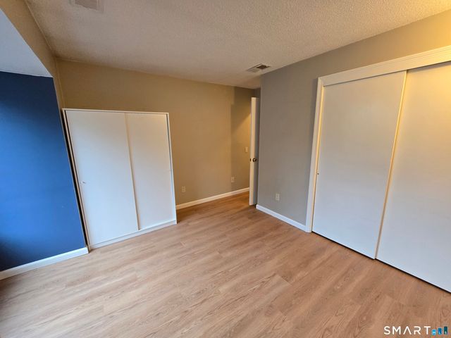 54 North Mountain Road 302, New Britain, CT 06053