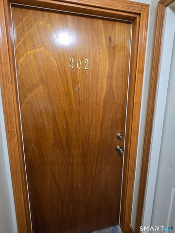 54 North Mountain Road 302, New Britain, CT 06053