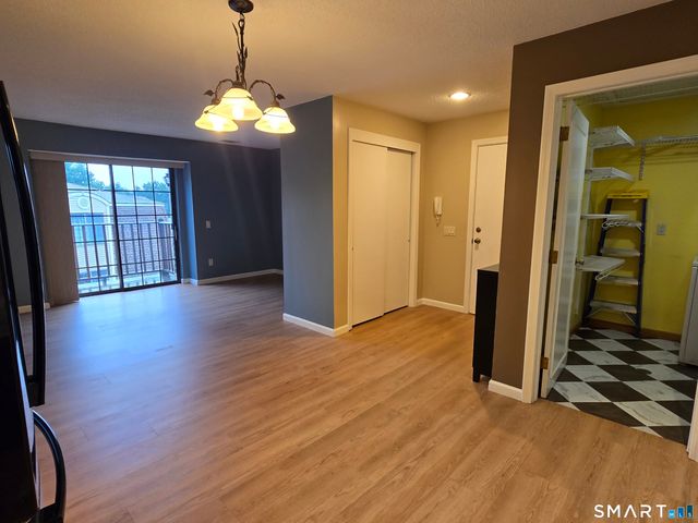 54 North Mountain Road 302, New Britain, CT 06053