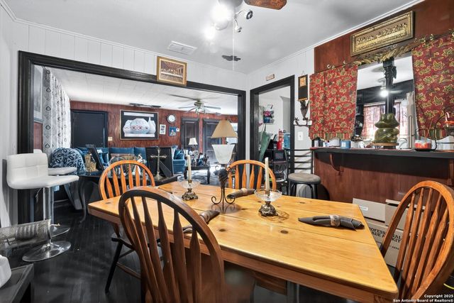 808 N Adams, Beeville, TX 78102