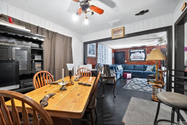 808 N Adams, Beeville, TX 78102