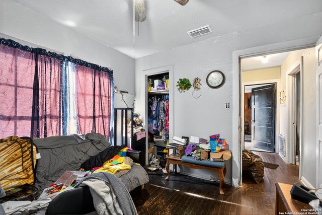 808 N Adams, Beeville, TX 78102